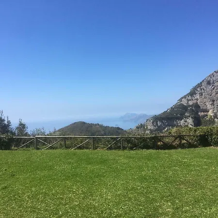 アパート La Libraia *